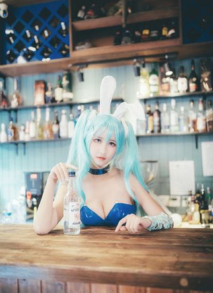 鲜嫩乌克兰_欧美在线观看